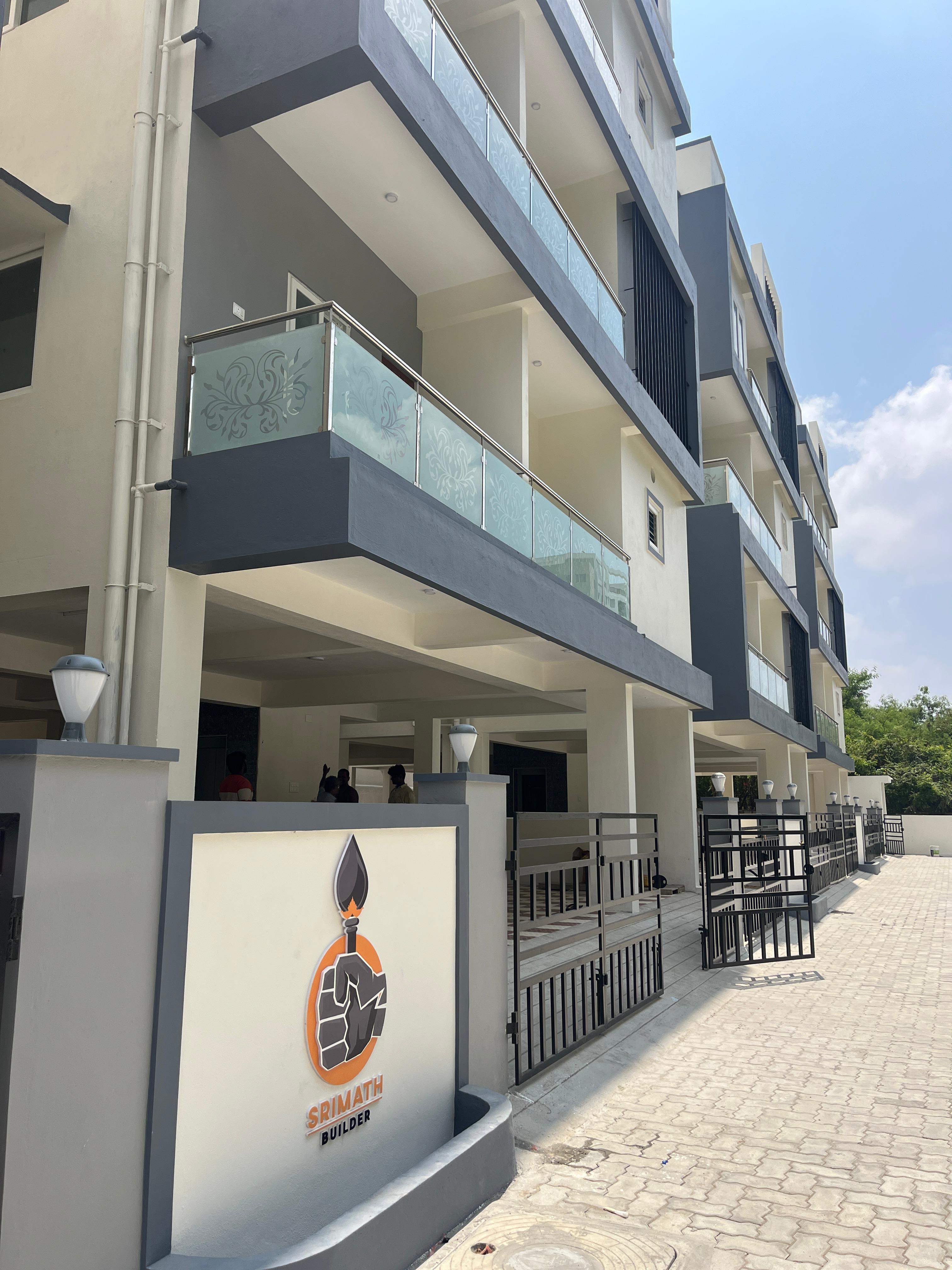 Srimath Apartment